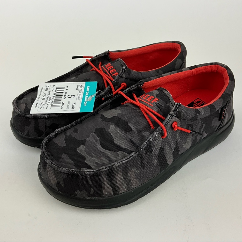 Reef Black and Red Sneakers Slip-On Style
